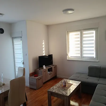 Apartman Leo